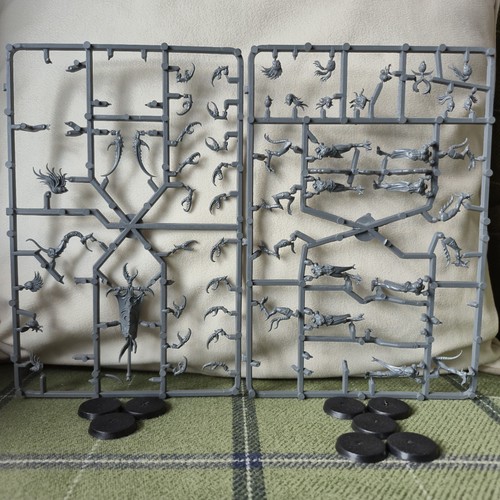 Warhammer chaos daemons - chaos,